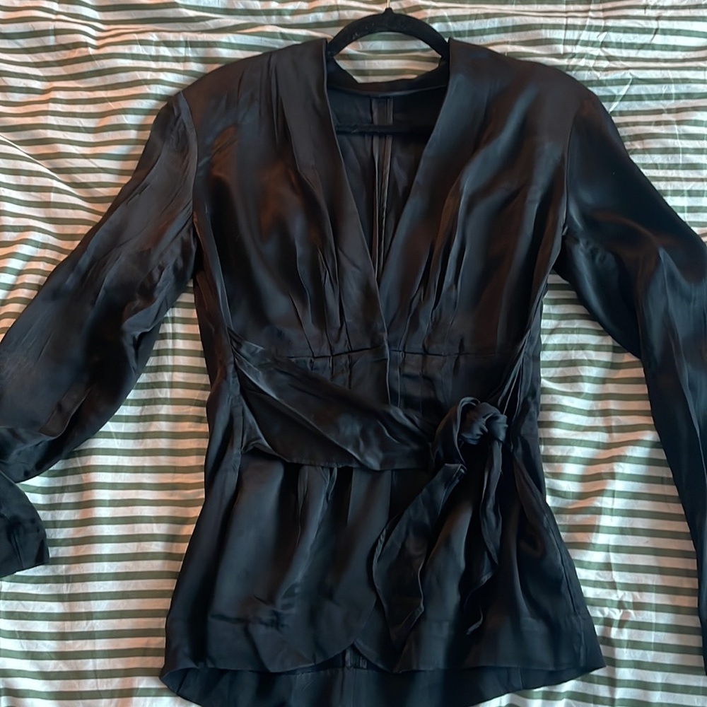 & Other Stories Size 8 long sleeve black blouse